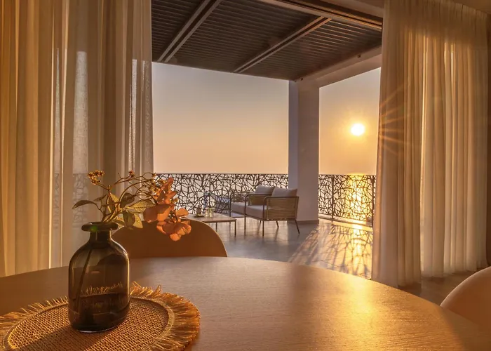 Glow Boutique & SuitesBoutique Hotel